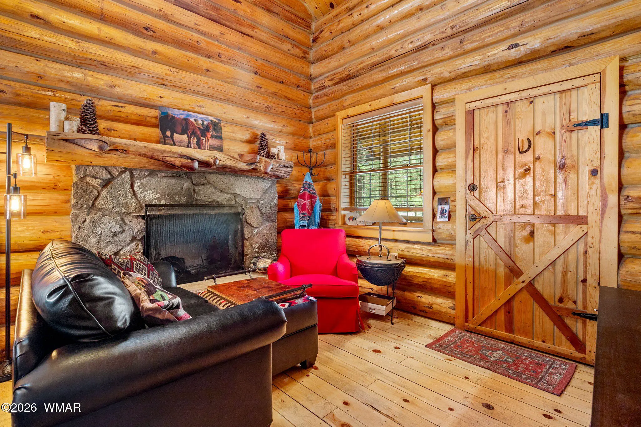 Livingroom Fireplace